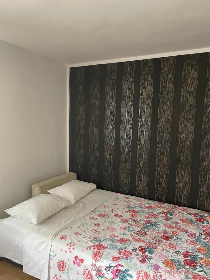 Appartamento Good Sleep Flat1 Sibiu Esterno foto